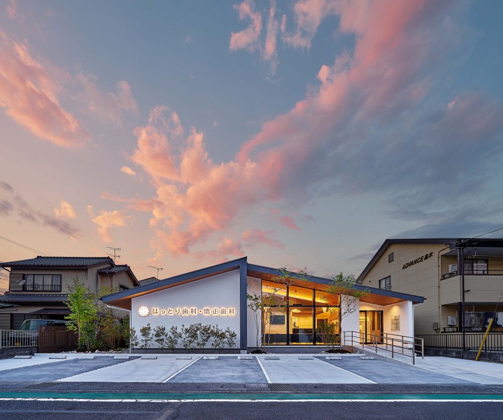 はっとり歯科・矯正歯科