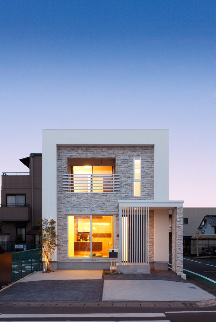 登呂五丁目の家