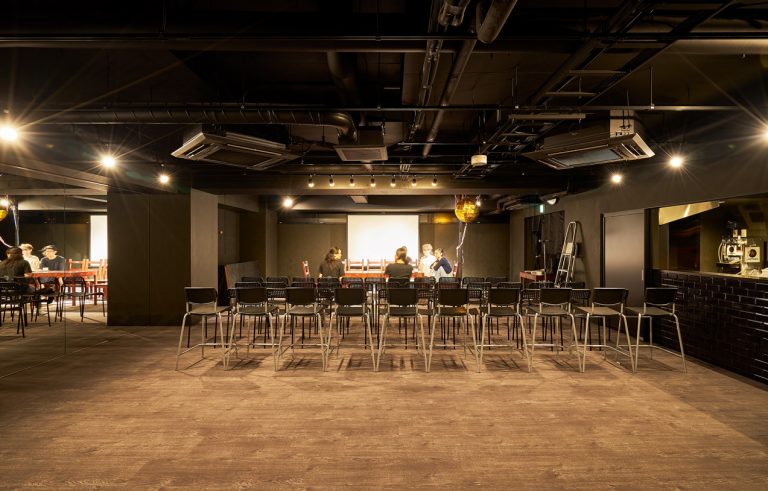 やどりぎ座(SOZOSYA キネマ館)