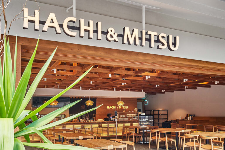 HACHI ＆ MITSU