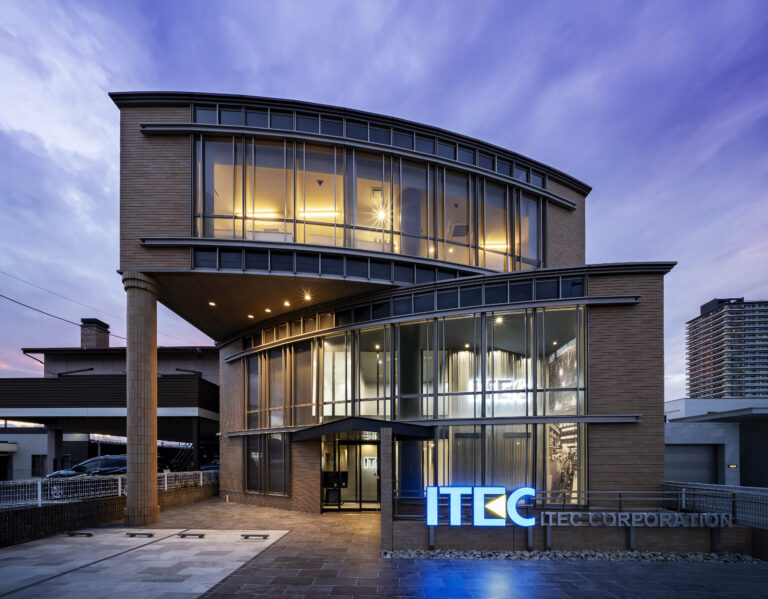 株式会社アイテック 中之郷本社